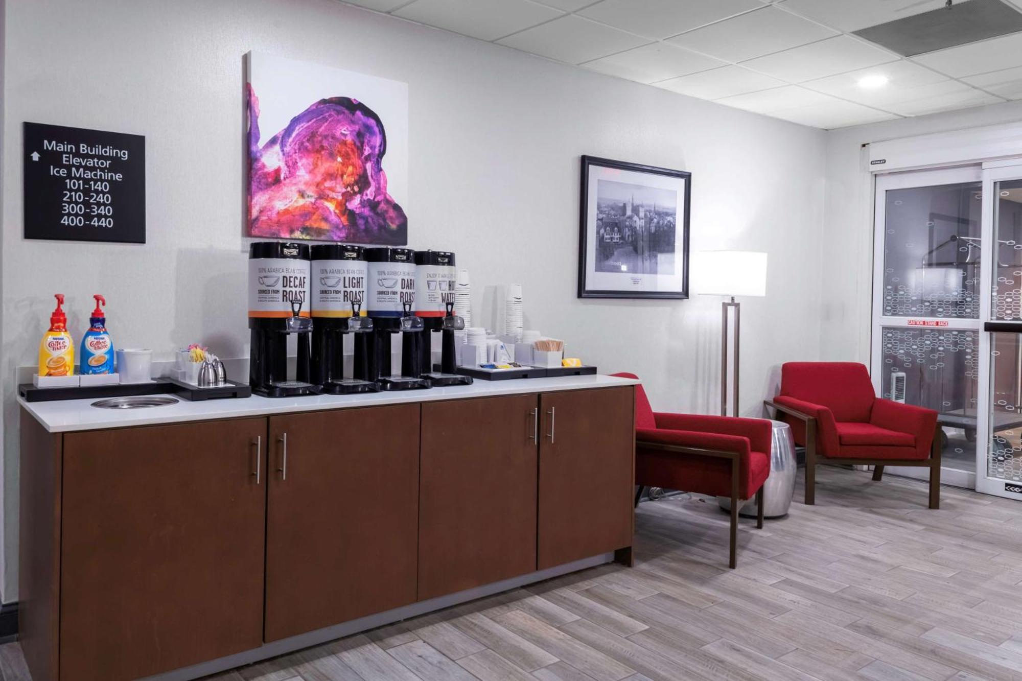 Hampton Inn By Hilton Concord/Bow Extérieur photo