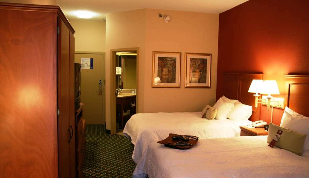 Hampton Inn By Hilton Concord/Bow Chambre photo